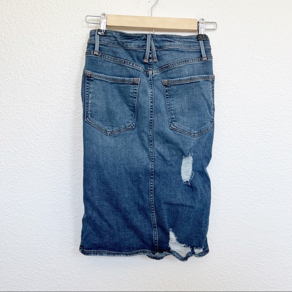 Good American- High Waist Denim Distressed Pencil Skirt- 2/26 - Picture 4 of 6